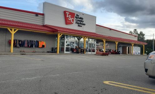 Peavey Mart Smiths Falls