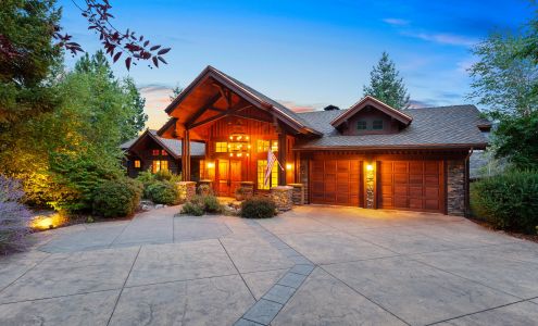 Frank & Ellis Luxury Homes CDA