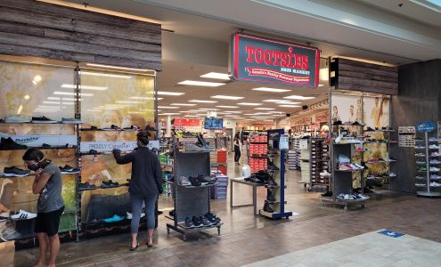 Tootsies Shoe Market