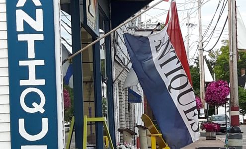 Fundy Bay Antiques And Collectibles Parrsboro