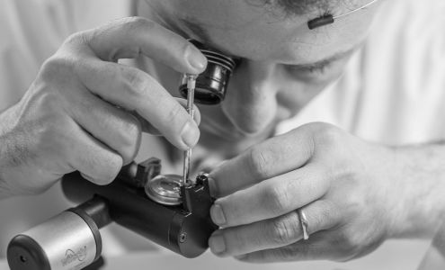 Swiss Watch Shop / Boutique de Montres Suisse