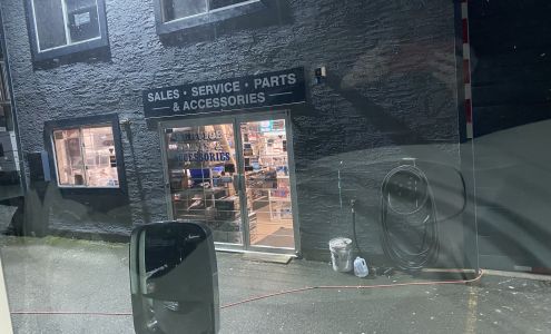 West Coast Motor Sport Ltd 7447 Industrial Rd, Lantzville British Columbia V0R 2H0