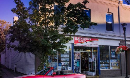 Rainbow's End Books & Discs Wolfville
