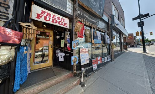 Somewhere In Time Candy & Gifts