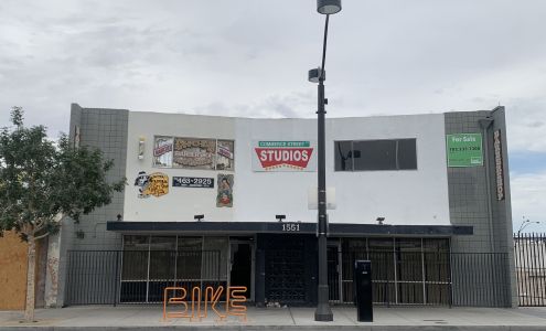 La Tienda Vintage and Goods