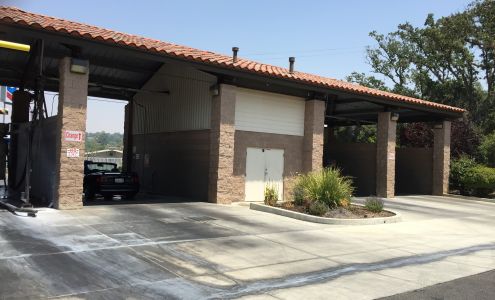 Greyhound Carwash Atascadero