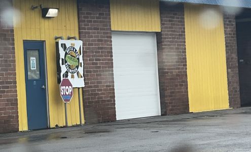 ECO Friendly Bottle and Can Redemption Center