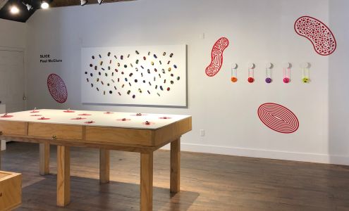 Galerie Noël Guyomarc'h, bijoux et objets contemporains