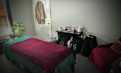 Virtuous Hands By Kim 4754 Woodmere Blvd, Montgomery Alabama 36106