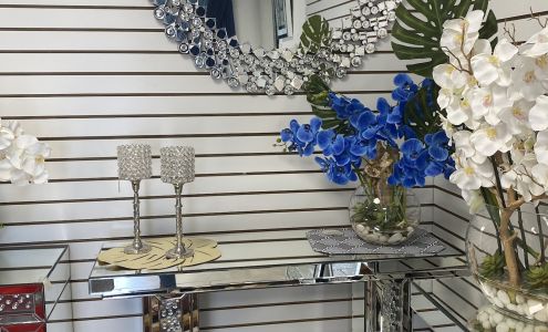 Katherine Medina Decoration