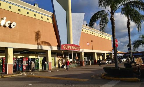 Miami Gardens Shopping Plaza