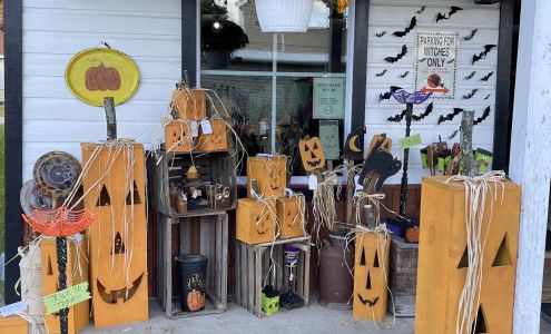 Simply Vintage Marketplace LLC