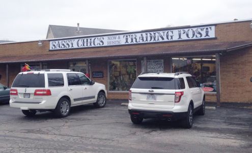 Sassy Chics New & Rustic Trading Post