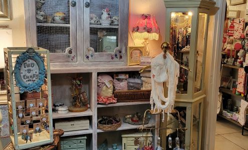 The Little Cottage Antiques