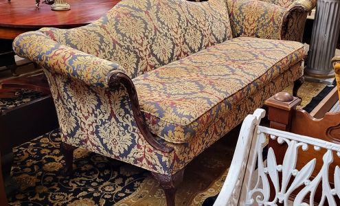 Buddy's Antique Auction