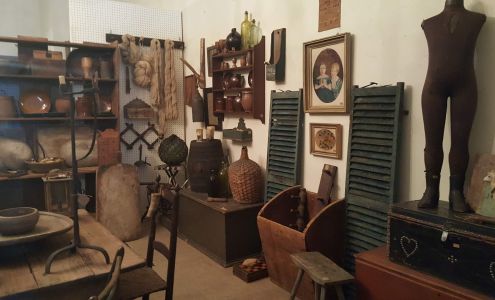 American Harvest Antiques