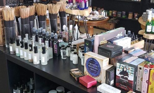 The Copper Cauldron Healing & Gifts