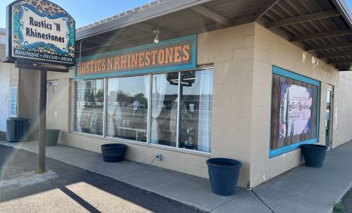 Rustics N Rhinestones 1009 W 11th St, Quanah Texas 79252