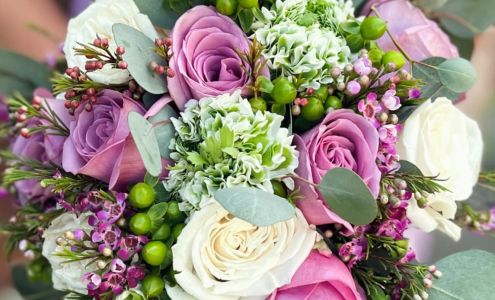 Chantilly's Floral Decor & More 101 S Main St, Reidsville Georgia 30453