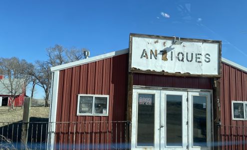 Lavon's Antiques Simla