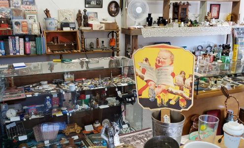 Dan's Antiques