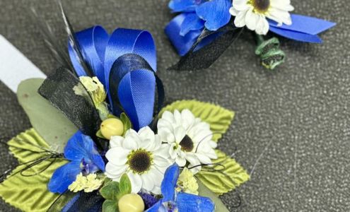 Queen Ann’s Lace Flowers & Gifts