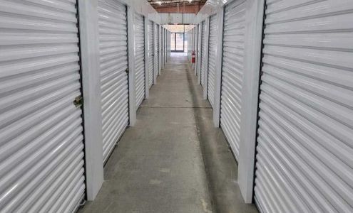 Dillon Storage Center