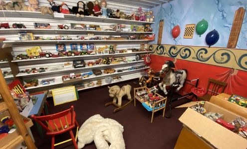 What's New Antiques