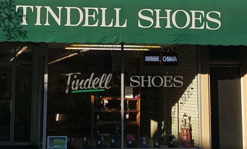 Tindell Shoes, Inc. 24 S Frederick Ave, Oelwein Iowa 50662