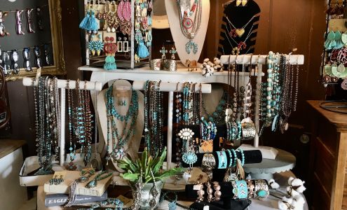 Sarah Etta Shop Farmington