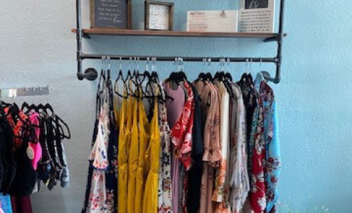 Laney B's Boutique Centerville