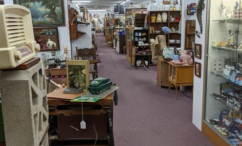 Dakota Plains Antiques & Collectibles, Inc.