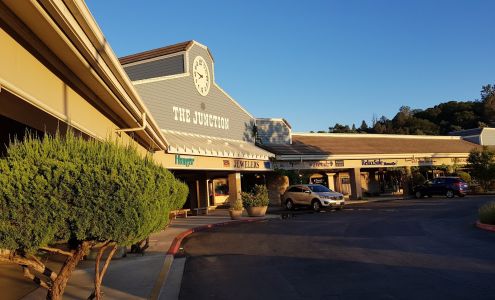 The Junction Shopping Center