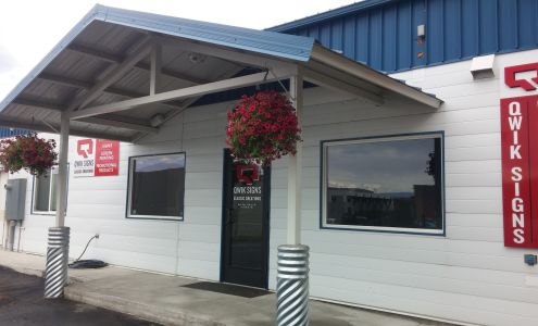 Qwik Signs & Classic Creations