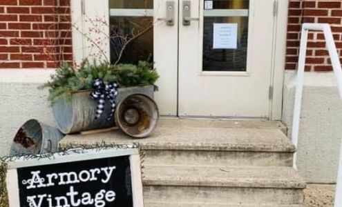 Armory vintage Market