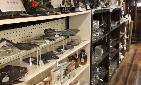 the Vintage Bulldog Cottonwood Falls