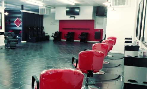 Supreme Style Fashion & Beauty