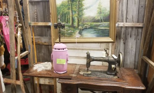 Extreme Antique Hunters - Louisburg KS