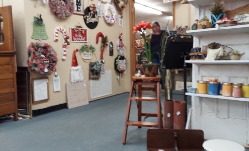 Back Porch Pickers and Artisans Mount Vernon