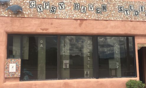 Gypsy Raven Studio Mountainair