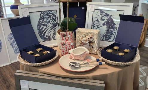 Place On the Pointe Gift Shop