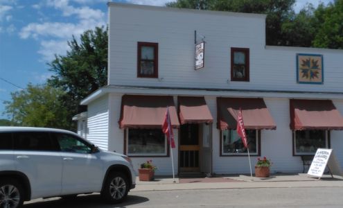 Village Artisans/Garden Gallery Garden