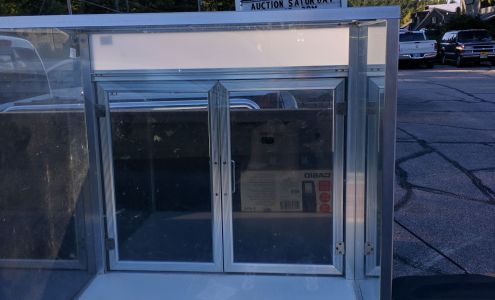 Gary Wallace Auctioneers Brookfield