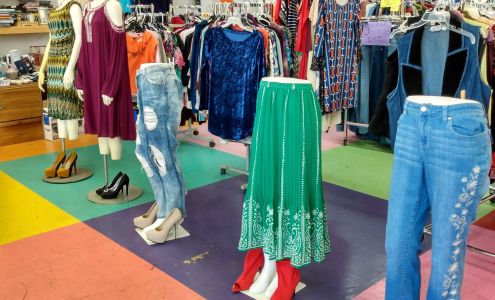 HELPING HANDS THRIFT STORE