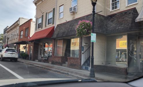 Ohio River Valley Antiques Ravenswood