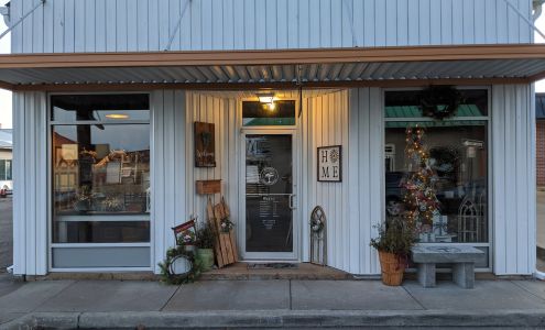 JB's Custom Furniture and Decor