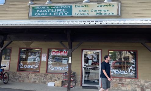 Granite Mountain Nature Gallery