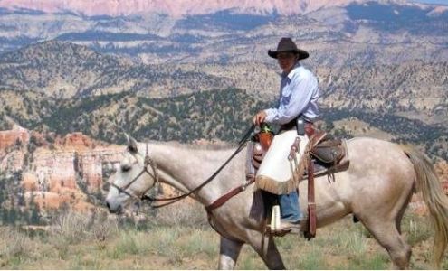 Ruby's Horseback Adventures 26 S Main St, Bryce Canyon City Utah 84764