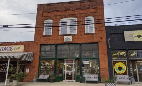 Yesteryears Antiques & Collectibles