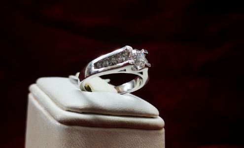 Woodley's Jewellers Gananoque